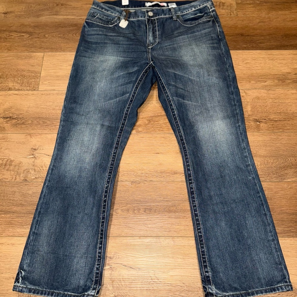 Tin Haul NWT Jagger Denim Jeans Men’s Sz 40R Straight Leg Embroidered Western - Picture 1 of 13